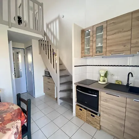 Pavillon 4/6 Pers Avec Piscine, Proche Plage, Parking Prive - - Fr-1-781-43 * Vendres